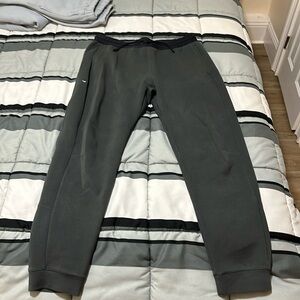 BRADY BRAND JOGGER SIZE XL